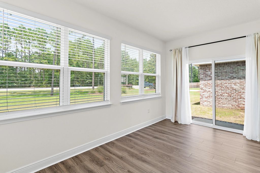 11 of 77 - 18 W Sky Way, Freeport, FL