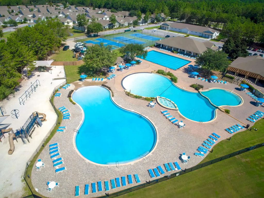 2 of 77 - 18 W Sky Way, Freeport, FL