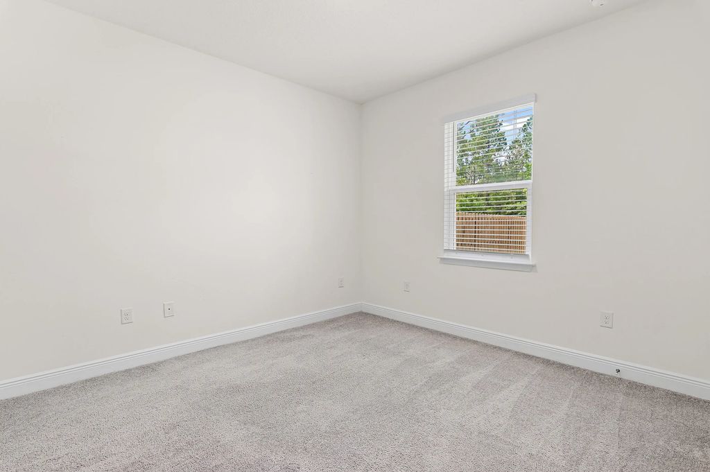 26 of 77 - 18 W Sky Way, Freeport, FL