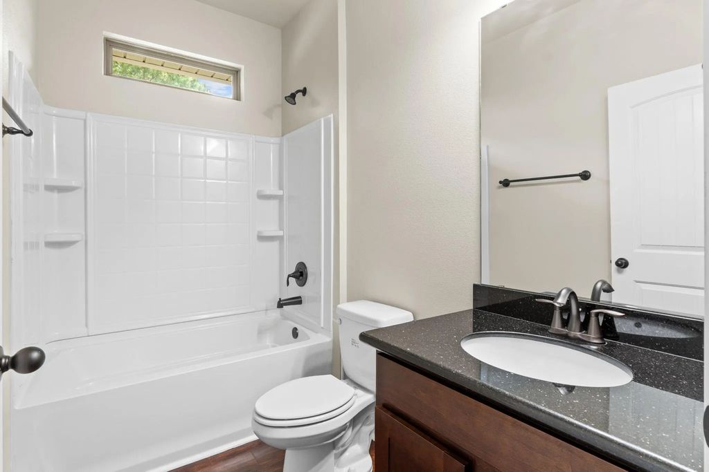 38 of 76 - 300 Brighton Cove, Freeport, FL