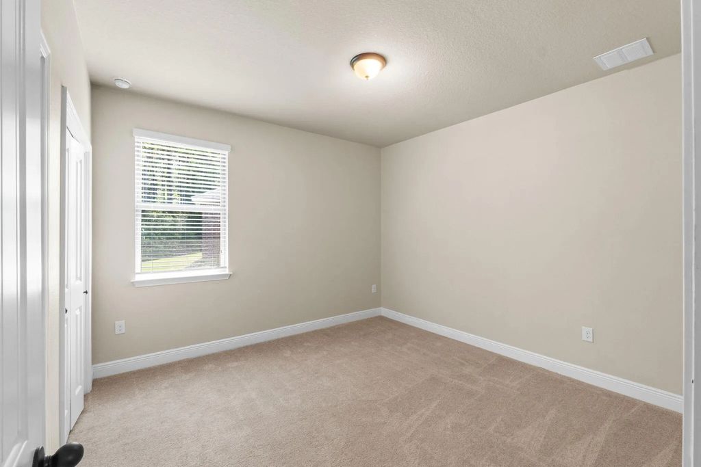 39 of 76 - 300 Brighton Cove, Freeport, FL