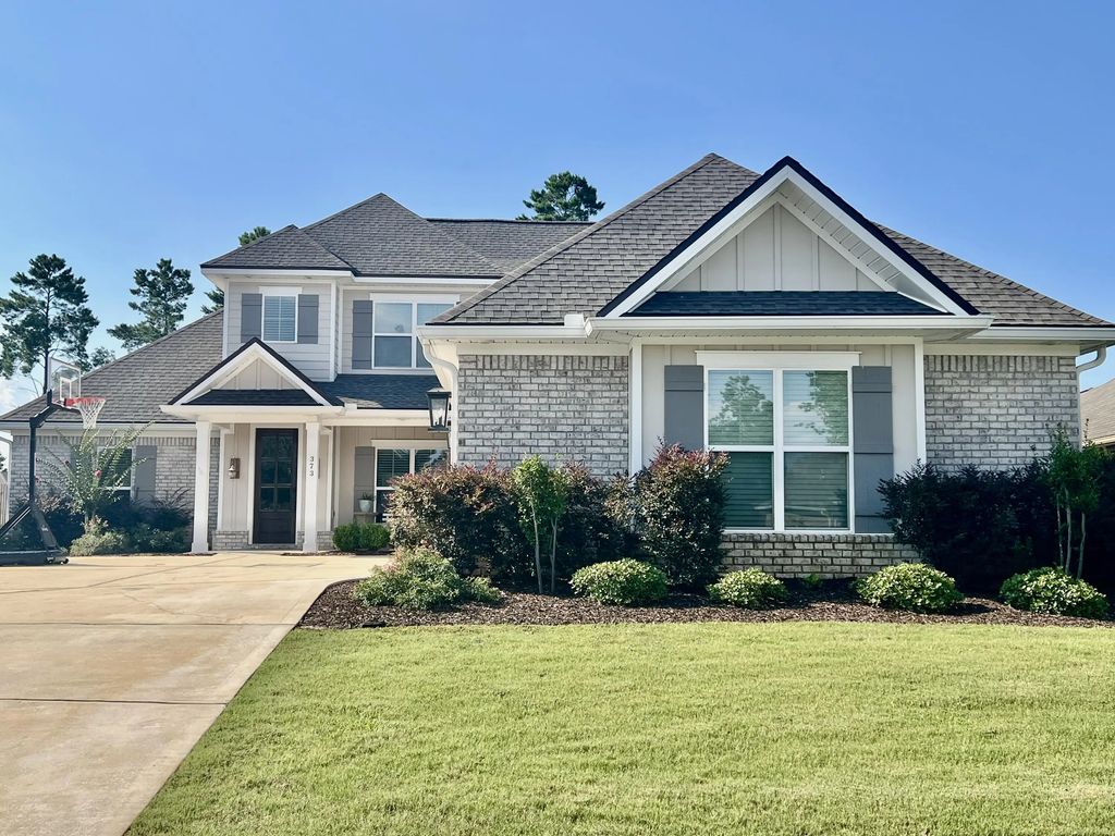 373 Mill Pond Cove, Freeport