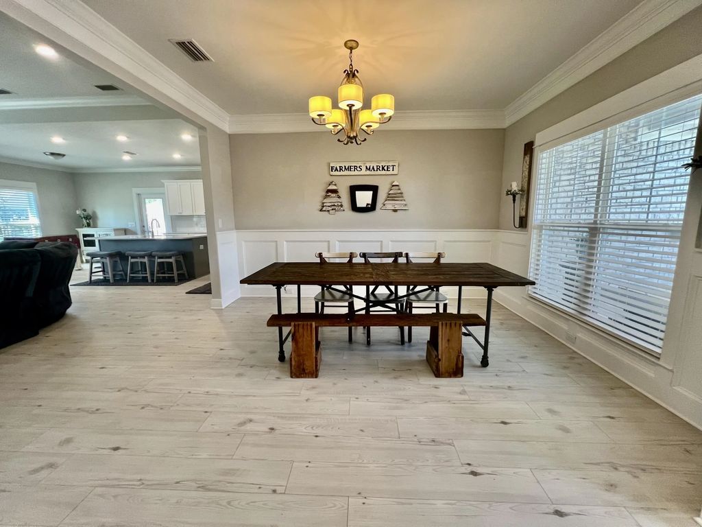 13 of 77 - 373 Mill Pond Cove, Freeport, FL