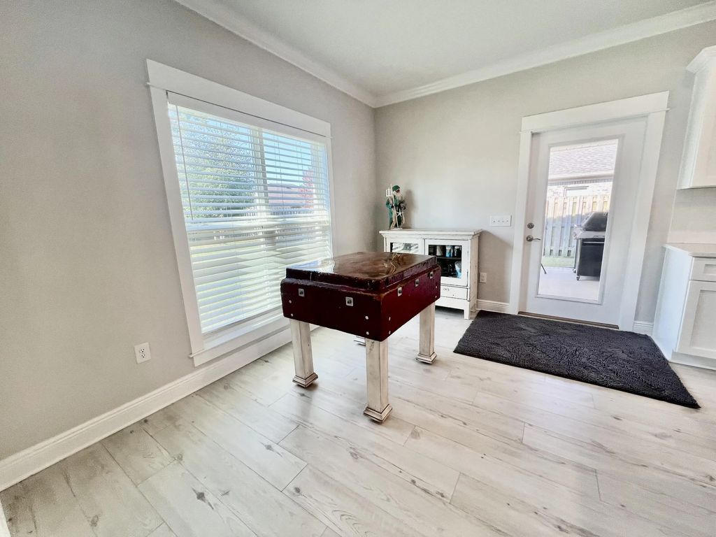20 of 77 - 373 Mill Pond Cove, Freeport, FL
