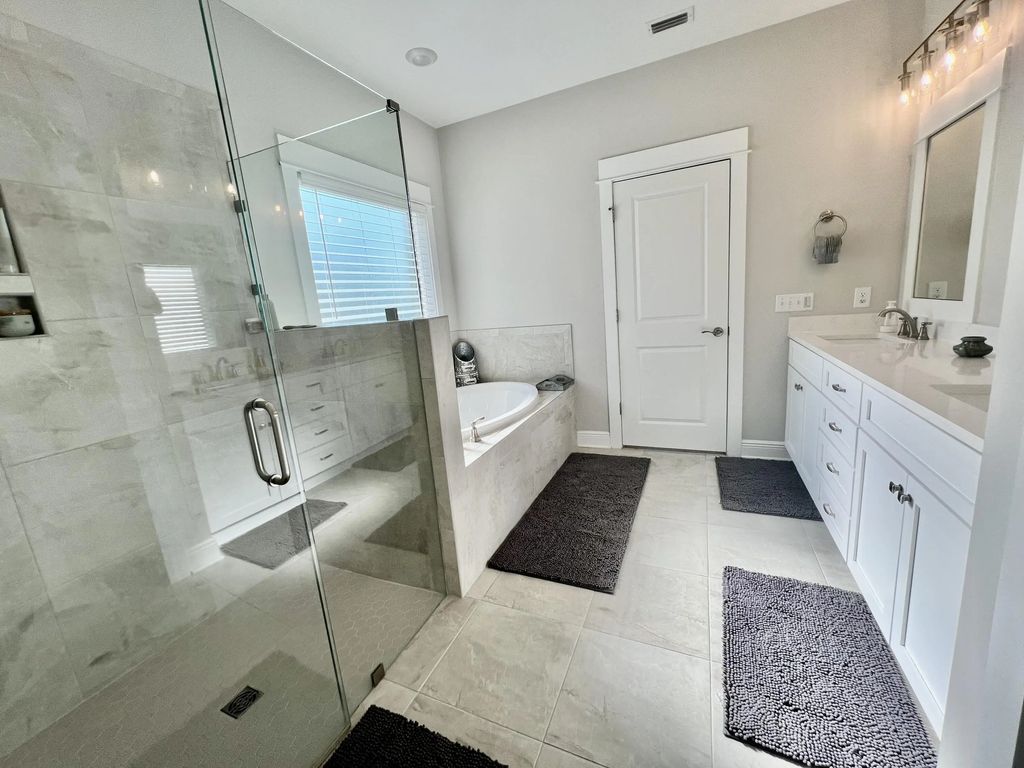 28 of 77 - 373 Mill Pond Cove, Freeport, FL
