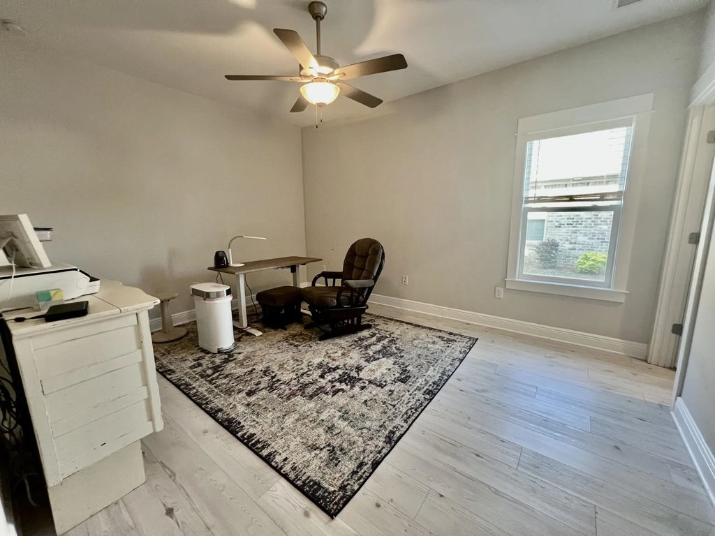 32 of 77 - 373 Mill Pond Cove, Freeport, FL