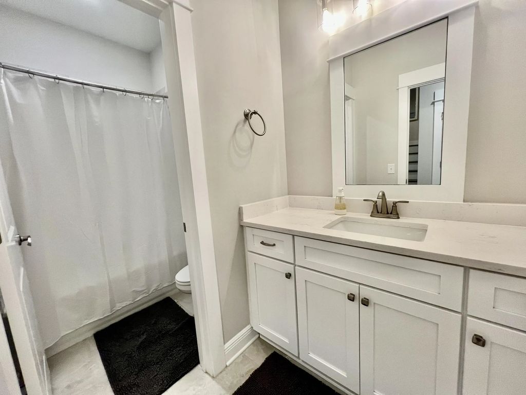 35 of 77 - 373 Mill Pond Cove, Freeport, FL