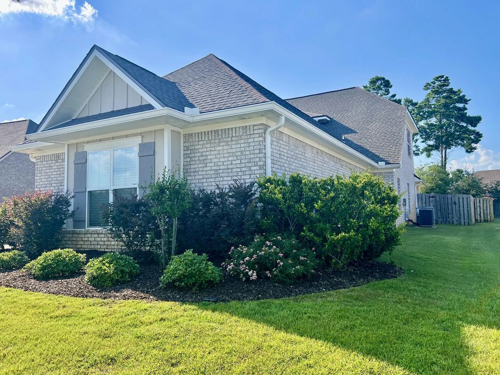 4 of 77 - 373 Mill Pond Cove, Freeport, FL
