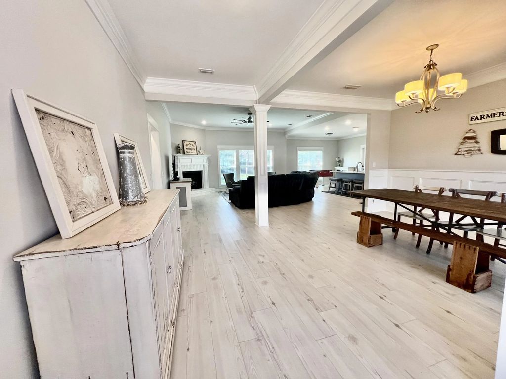 6 of 77 - 373 Mill Pond Cove, Freeport, FL