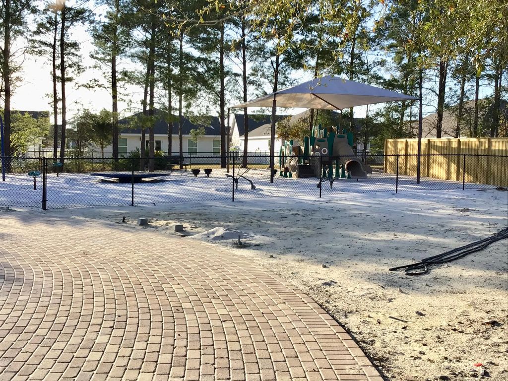 67 of 77 - 373 Mill Pond Cove, Freeport, FL