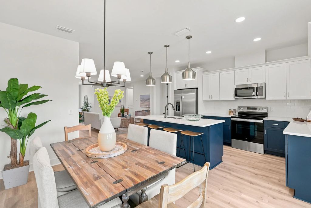11 of 37 - 515 Pinetree Drive, Panama City Beach, FL