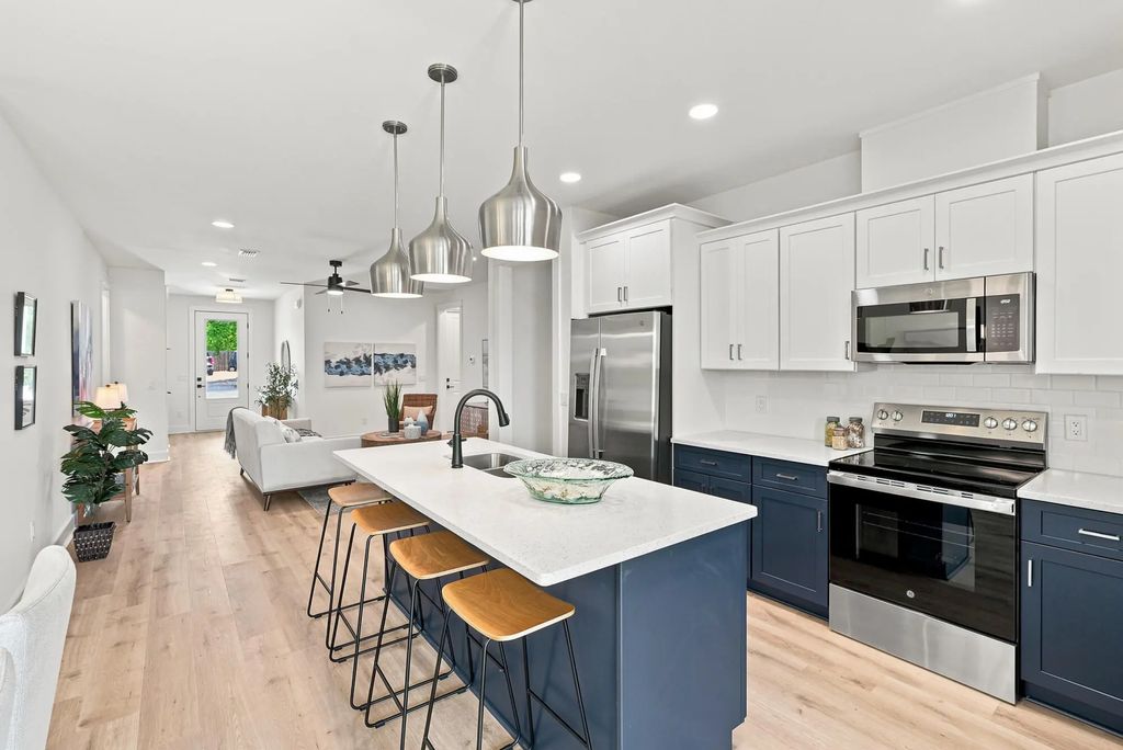 12 of 37 - 515 Pinetree Drive, Panama City Beach, FL