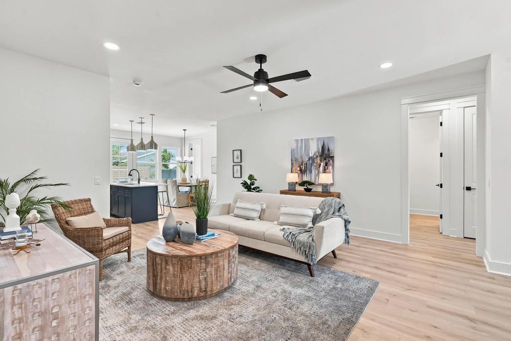 7 of 37 - 515 Pinetree Drive, Panama City Beach, FL