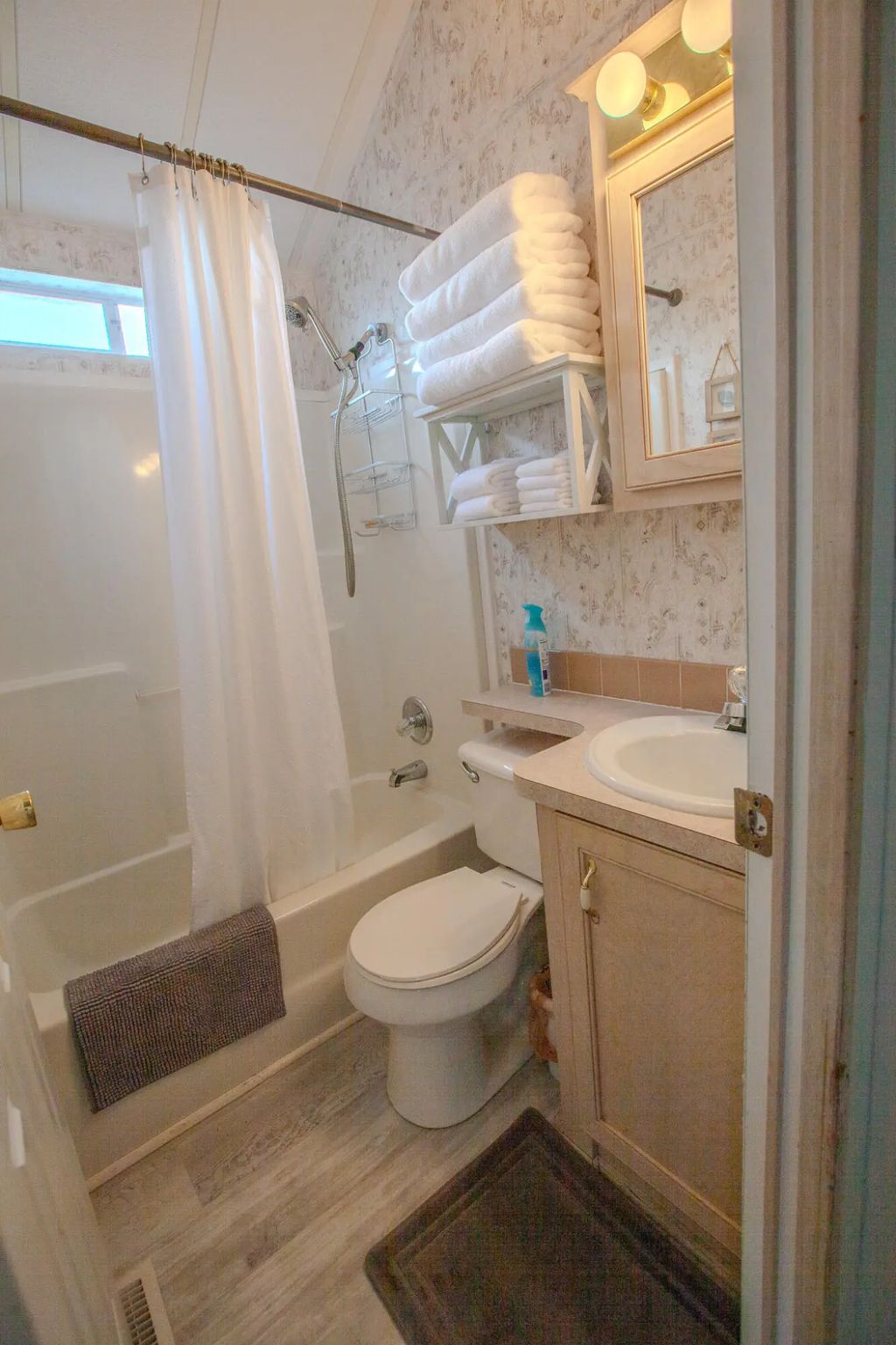 16 of 39 - 1219 Thomas Drive # 123, Panama City Beach, FL