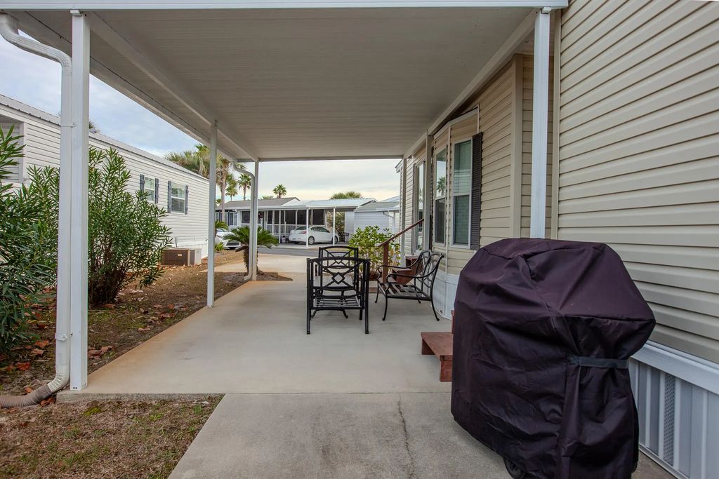 20 of 39 - 1219 Thomas Drive # 123, Panama City Beach, FL