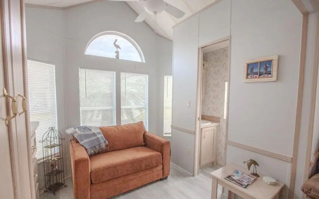 7 of 39 - 1219 Thomas Drive # 123, Panama City Beach, FL