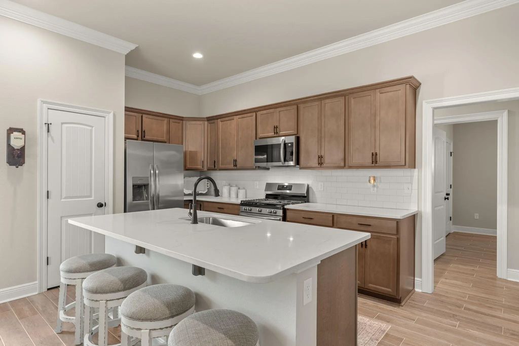10 of 38 - 160 Hydrangea Boulevard, Freeport, FL