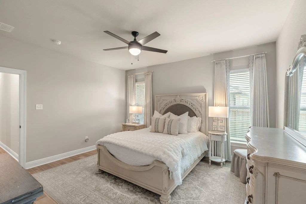 17 of 38 - 160 Hydrangea Boulevard, Freeport, FL