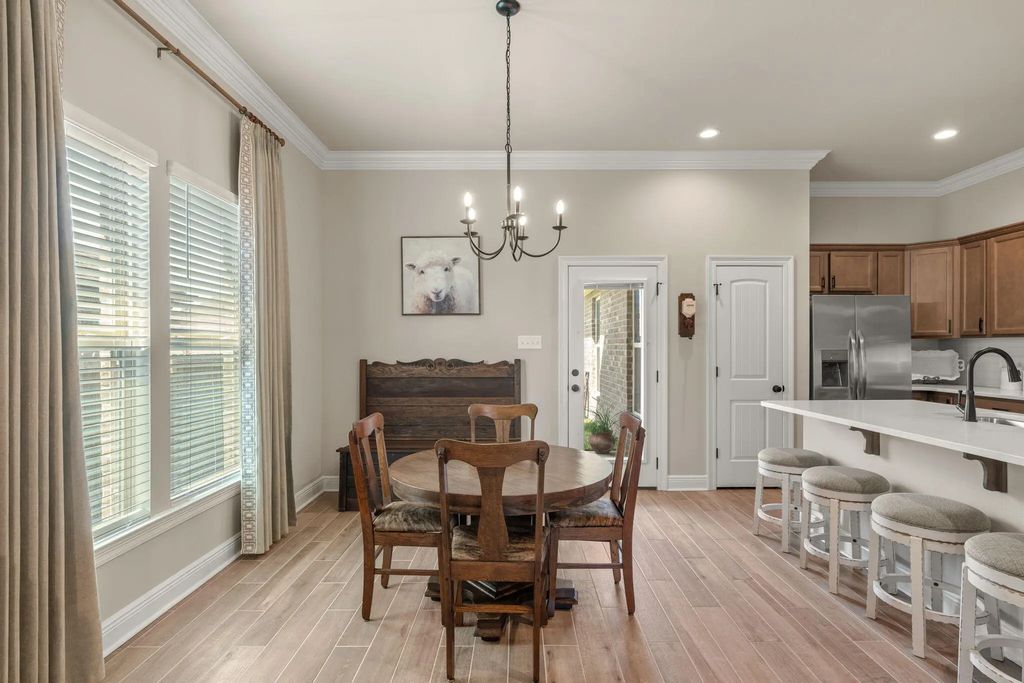9 of 38 - 160 Hydrangea Boulevard, Freeport, FL