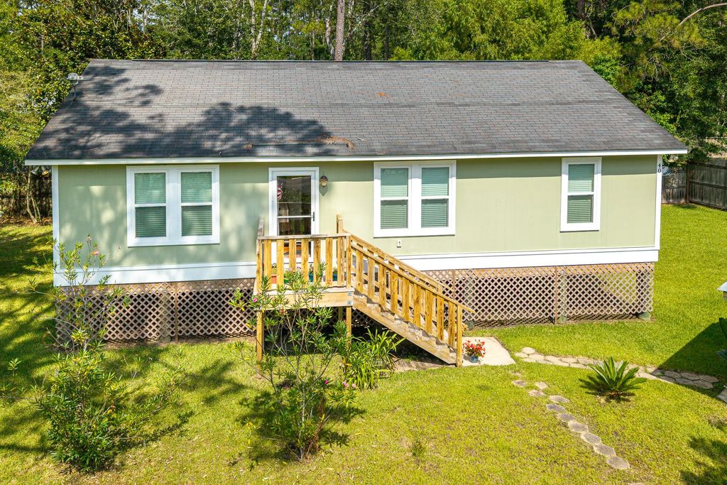2 of 28 - 40 S 4th Street, Santa Rosa Beach, FL