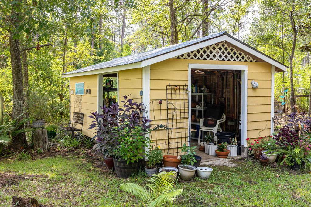 21 of 28 - 40 S 4th Street, Santa Rosa Beach, FL