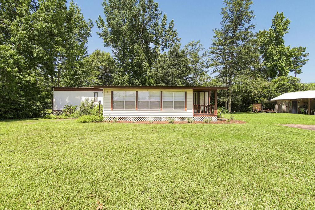 129 Patrick Street, Wewahitchka