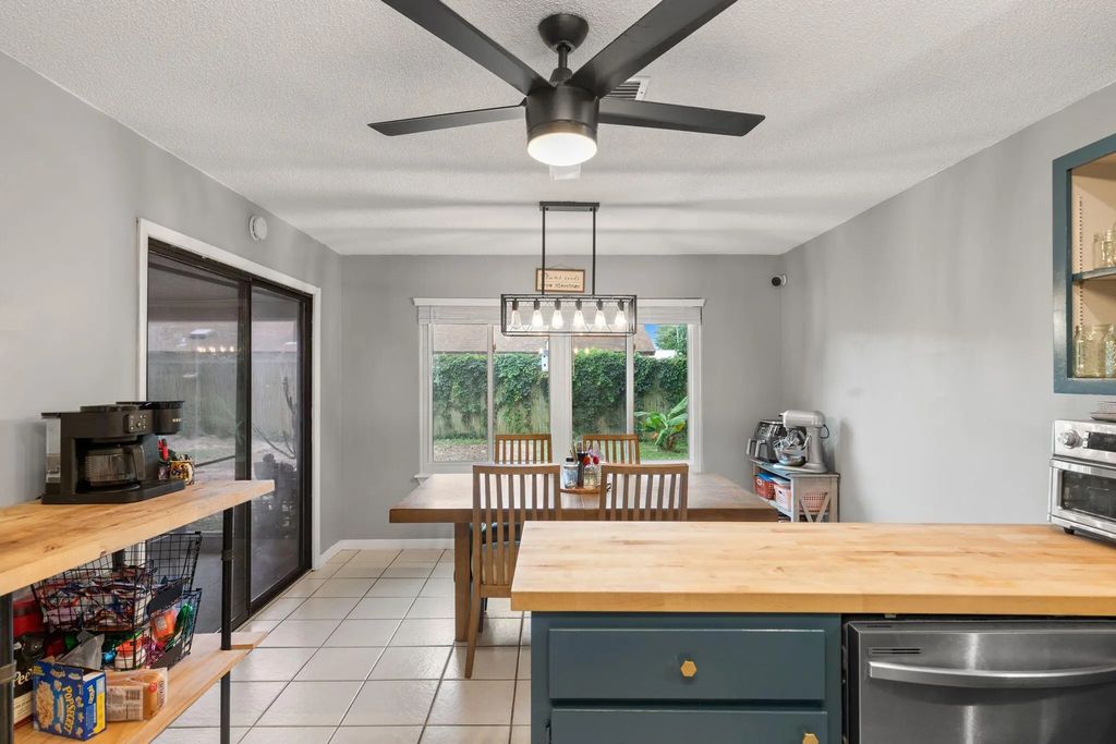 14 of 40 - 146 Pelican Way, Panama City Beach, FL