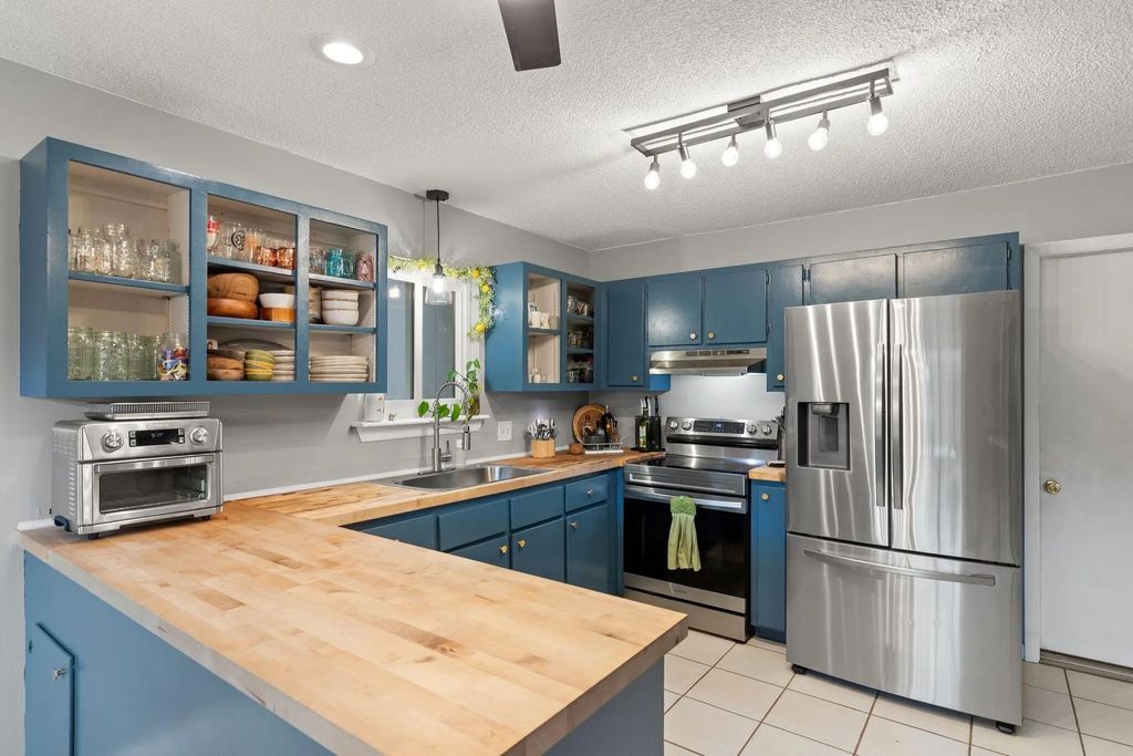 8 of 40 - 146 Pelican Way, Panama City Beach, FL
