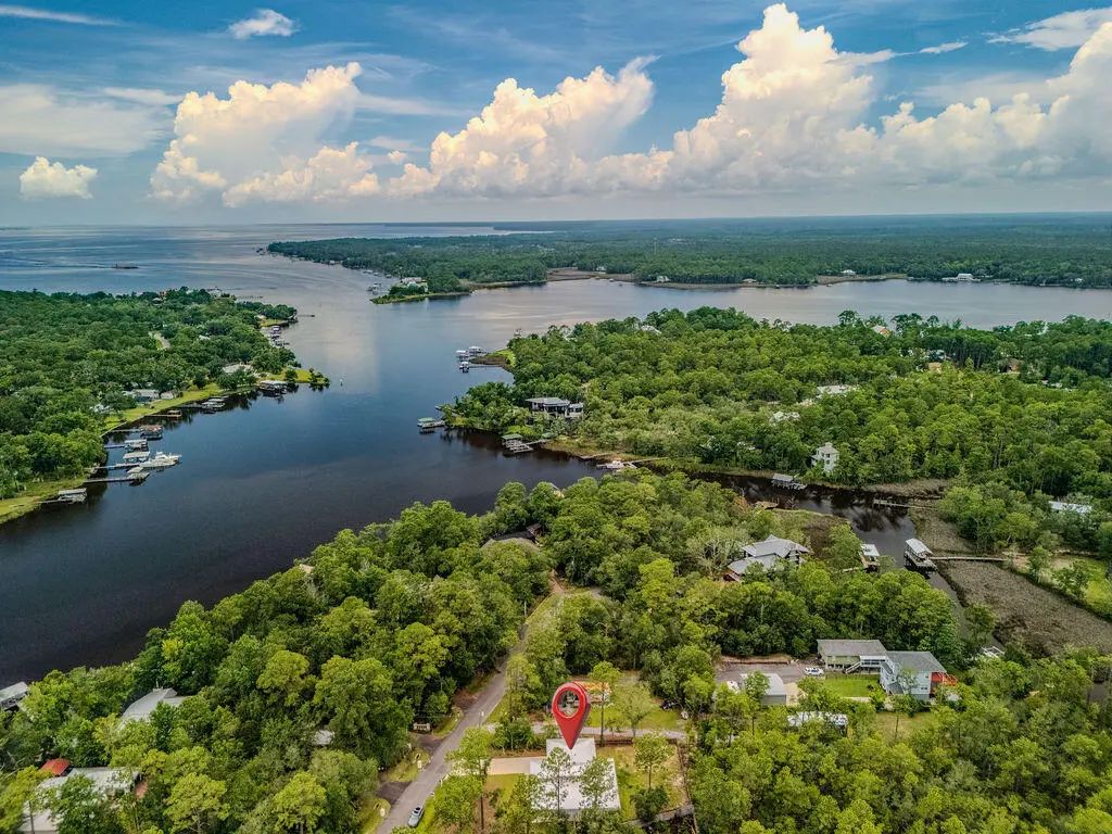 41 of 44 - 258 W Bayou Forest Drive, Freeport, FL