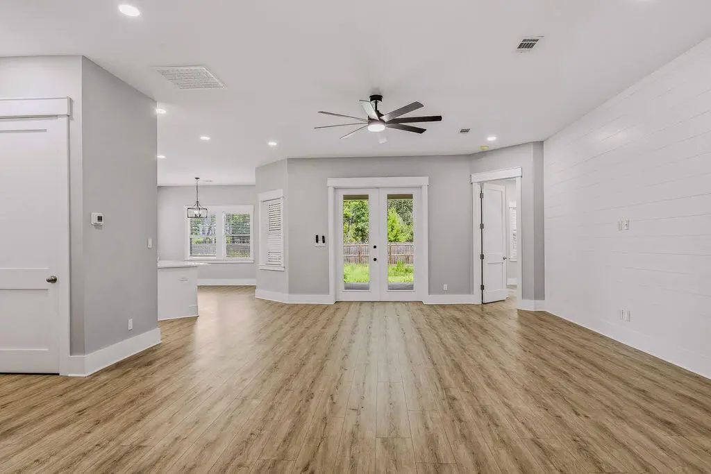 6 of 44 - 258 W Bayou Forest Drive, Freeport, FL