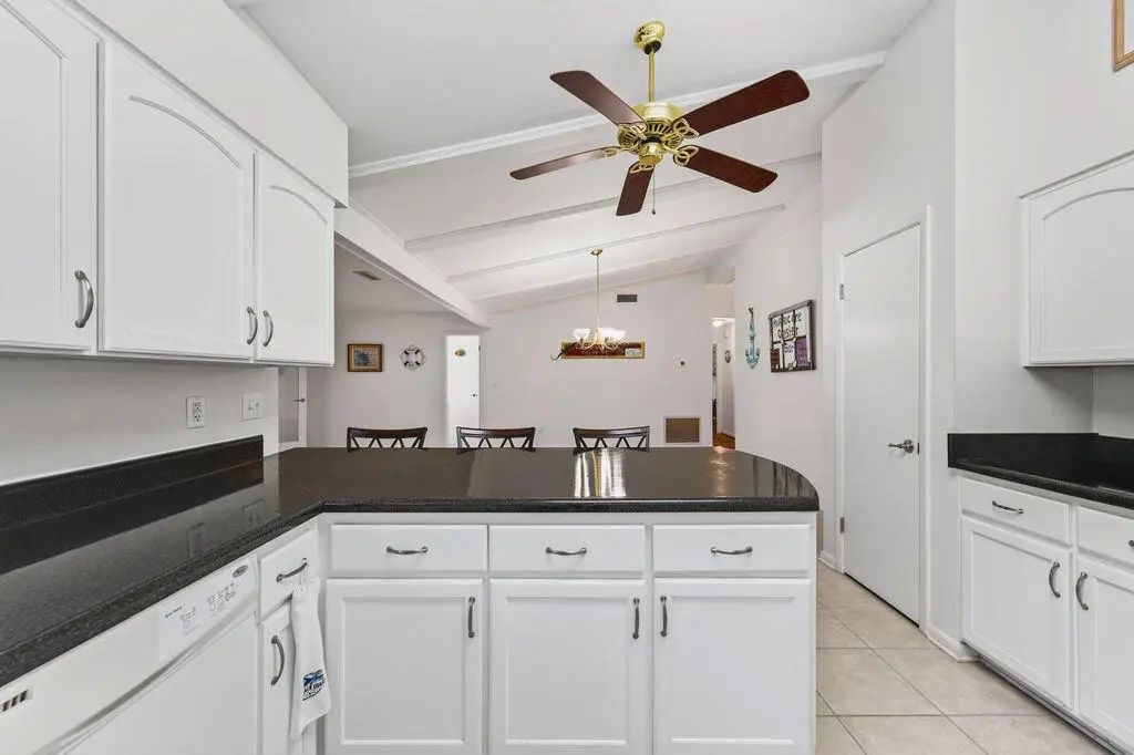 17 of 62 - 4658 W County Highway 83a, Freeport, FL