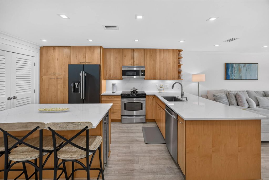 824 Harbour Point Drive 824, Miramar Beach