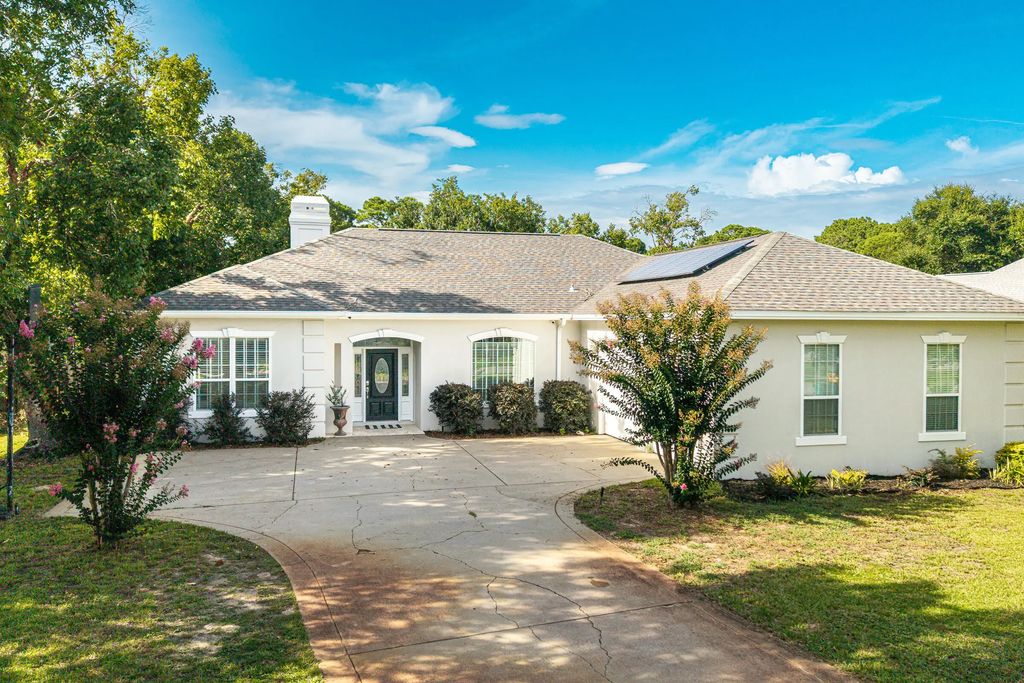 4071 Burning Tree Drive, Destin