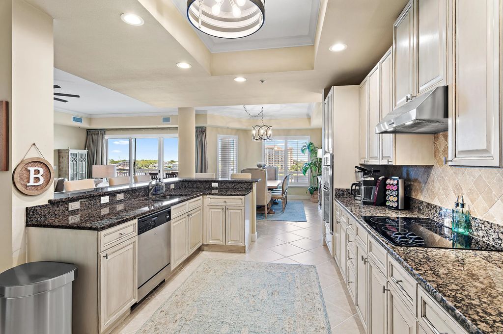 17 of 42 - 725 Gulf Shore Drive 403a, Destin, FL
