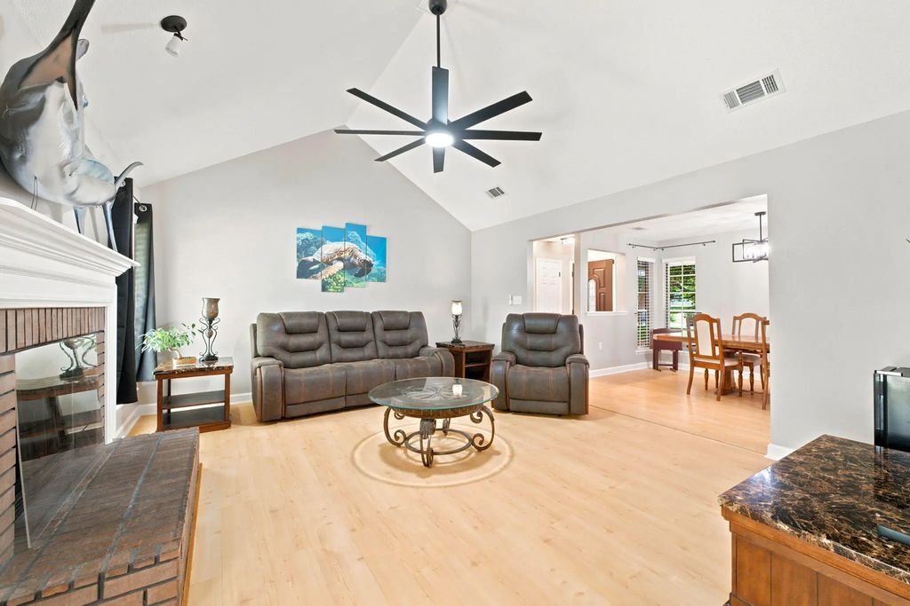 2216 Calle De Marbella, Navarre