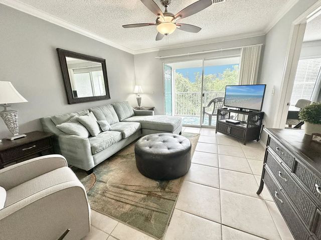 Photo of Listing #1007665