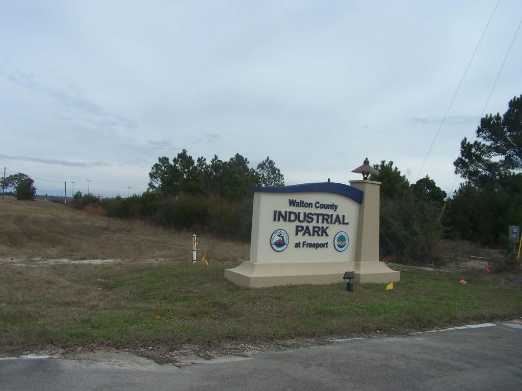2 of 6 - 48 Commerce Lane # 5-1, Freeport, FL