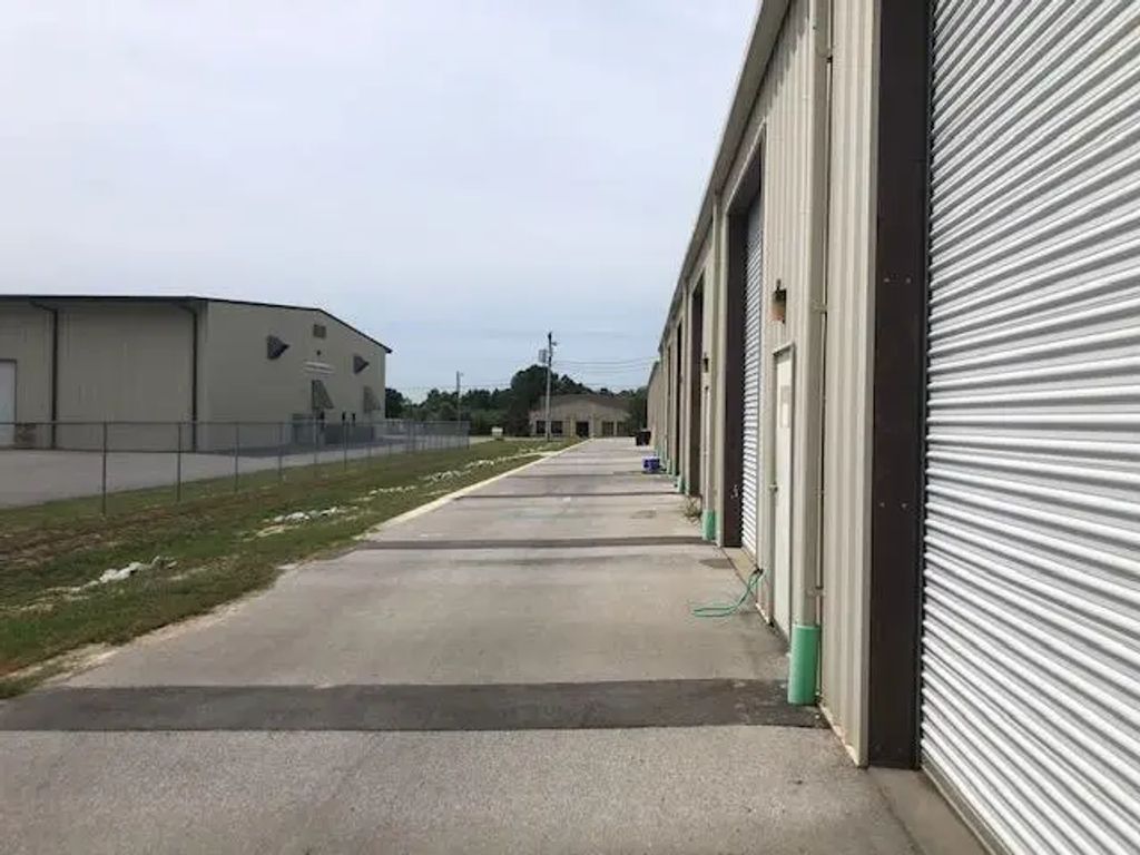 3 of 6 - 48 Commerce Lane # 5-1, Freeport, FL
