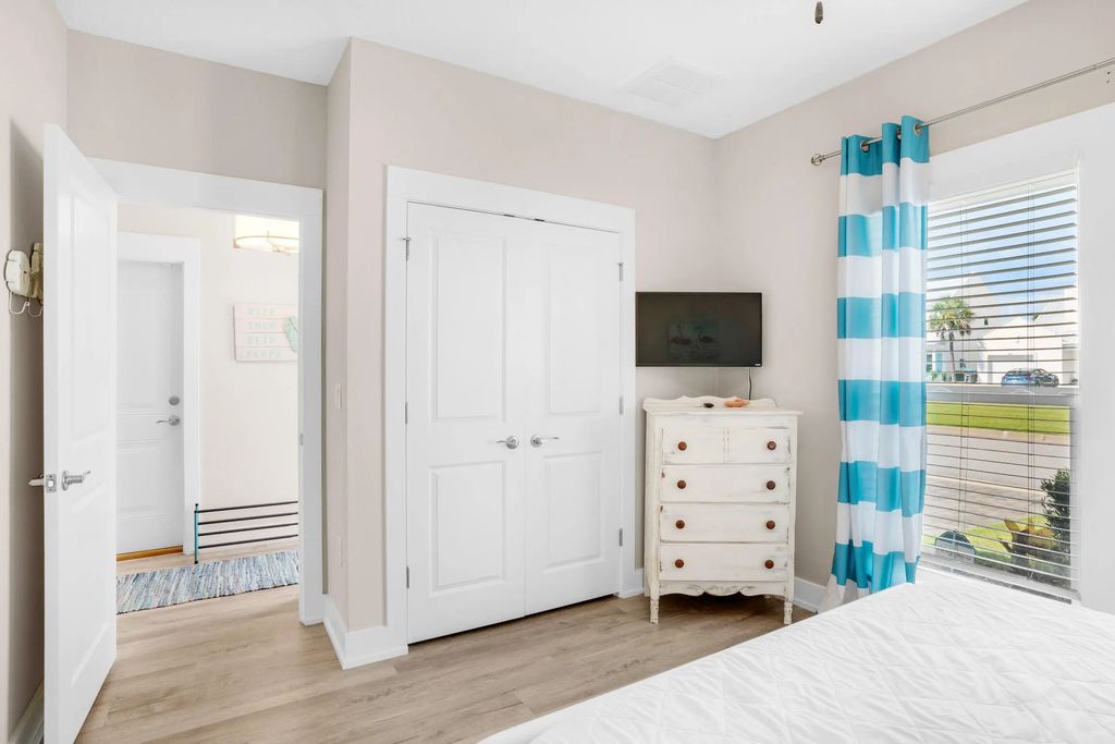 19 of 36 - 116 Seabreeze Circle, Panama City Beach, FL