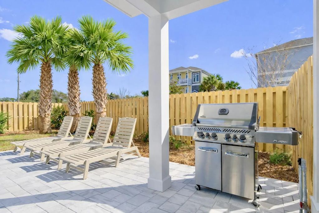 10 of 57 - 20 N Payne Street, Miramar Beach, FL