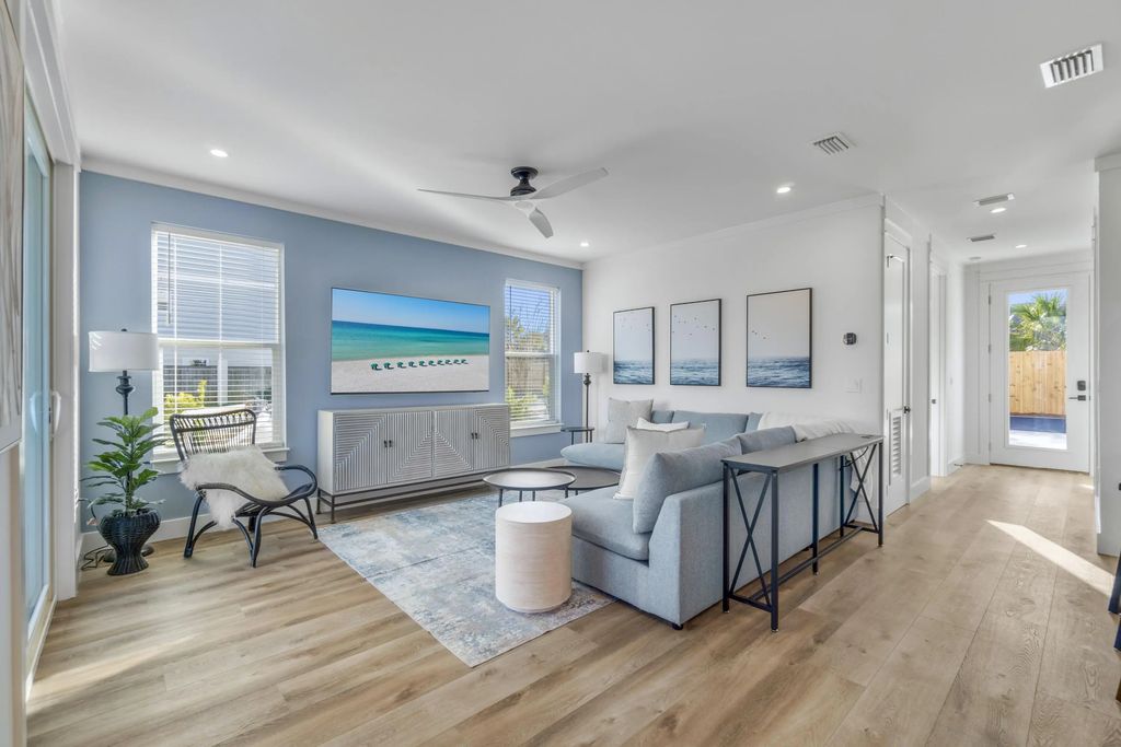 13 of 57 - 20 N Payne Street, Miramar Beach, FL