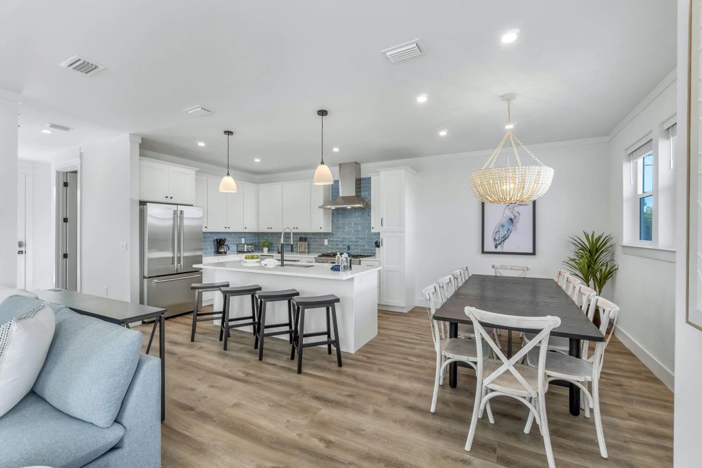 16 of 57 - 20 N Payne Street, Miramar Beach, FL