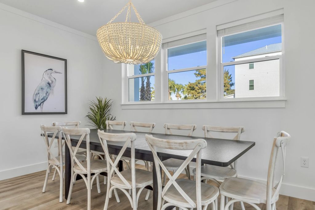 17 of 57 - 20 N Payne Street, Miramar Beach, FL