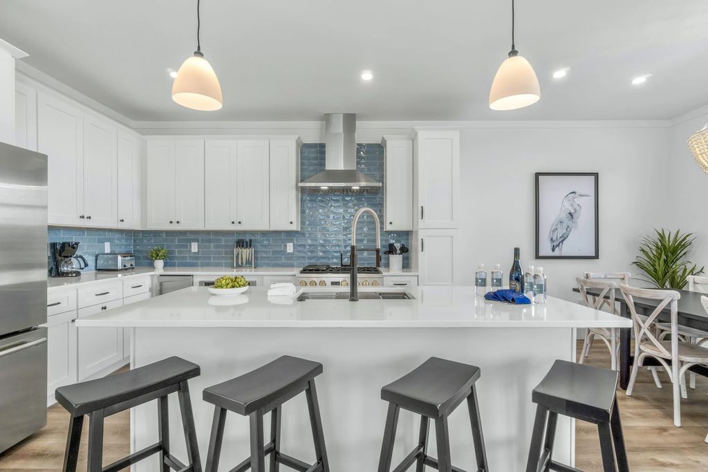 19 of 57 - 20 N Payne Street, Miramar Beach, FL