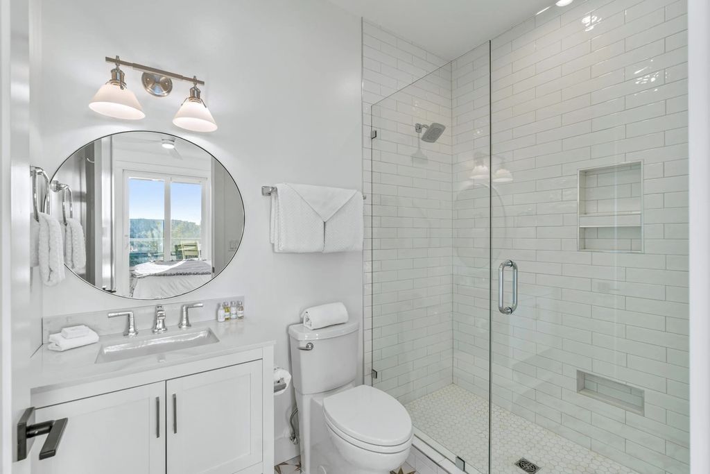 36 of 57 - 20 N Payne Street, Miramar Beach, FL