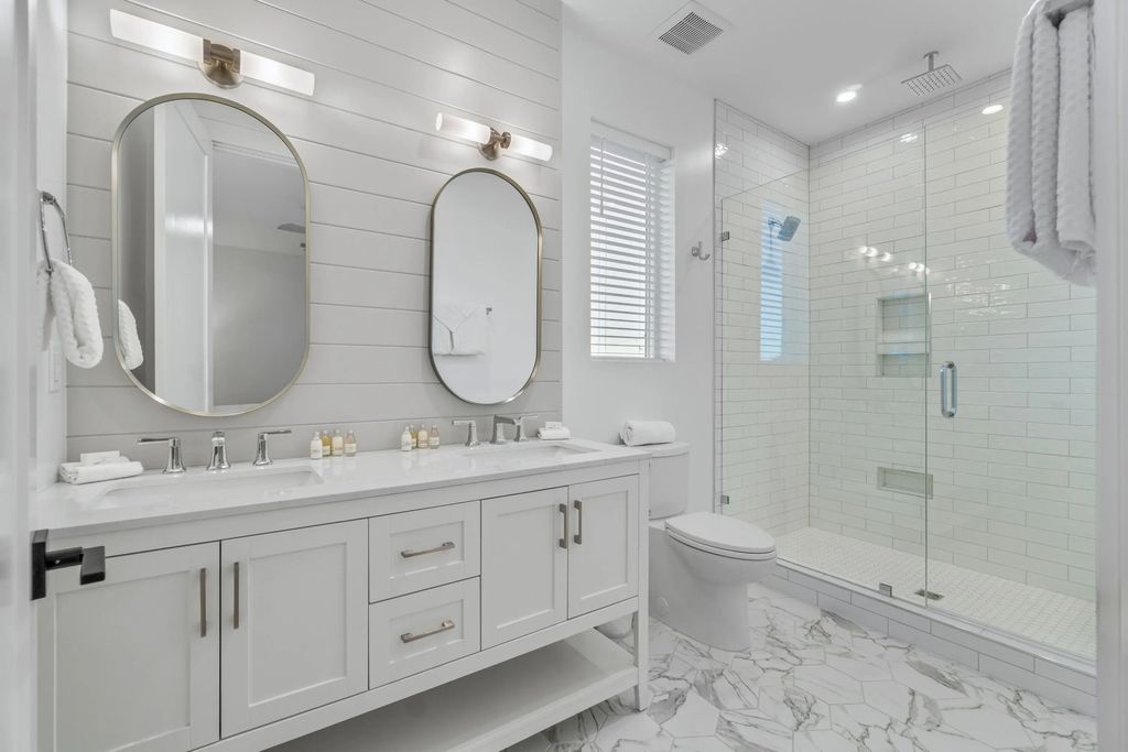 48 of 57 - 20 N Payne Street, Miramar Beach, FL