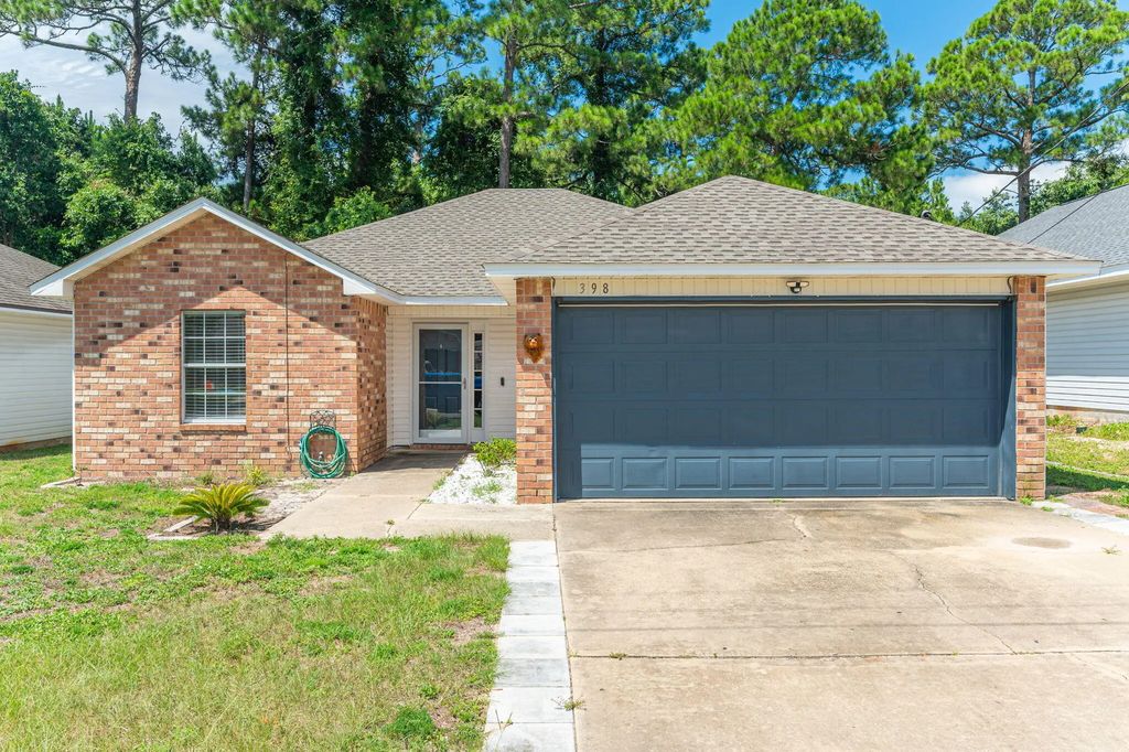 398 Pristine Water Lane, Mary Esther