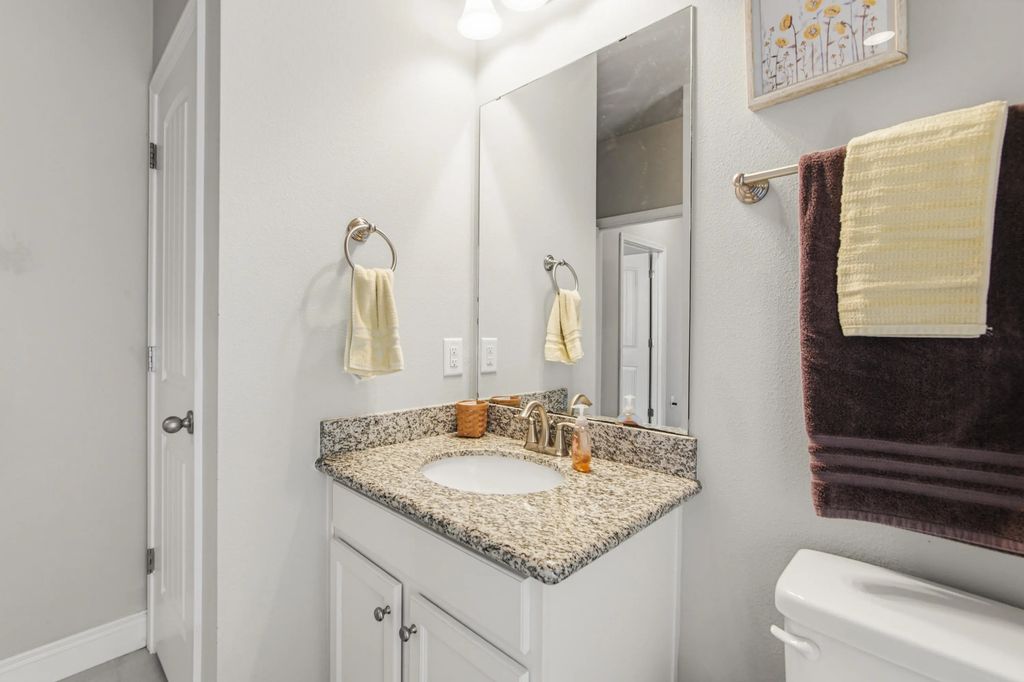 34 of 72 - 35 Freshfield Way, Freeport, FL