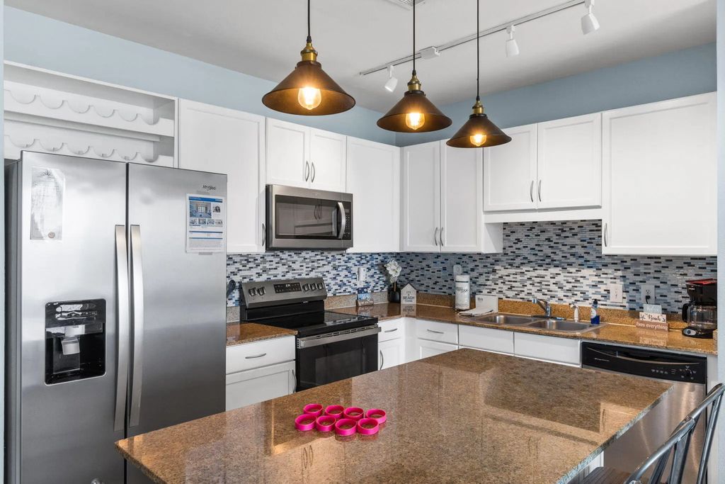 10 of 43 - 9860 S Thomas Drive Unit 2111, Panama City Beach, FL