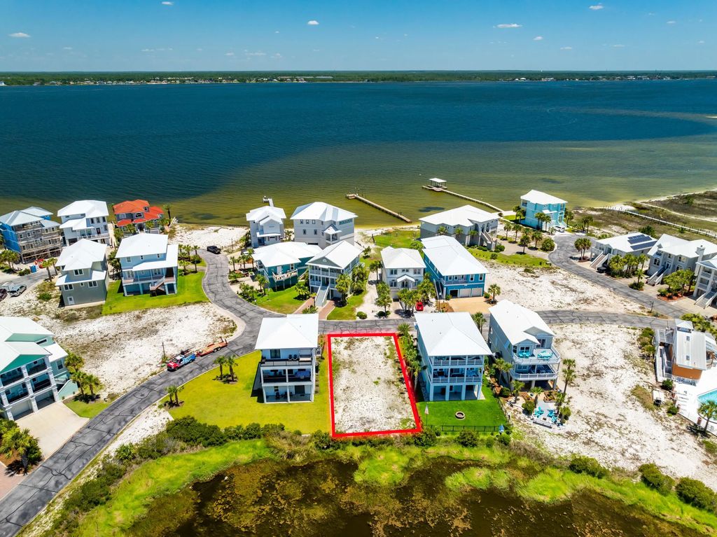 Lot 4 Bermuda Dr, Navarre